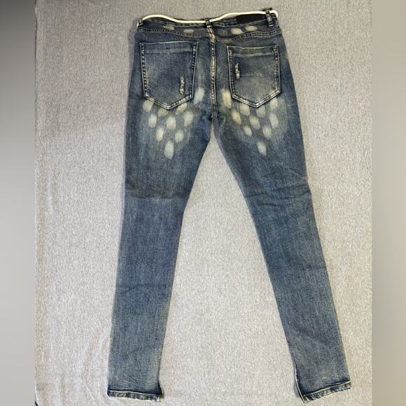 SIZE Up Apparel Men's BodyBuilder Fit Distressed Blue Jeans | Size S - Picture 7 of 9